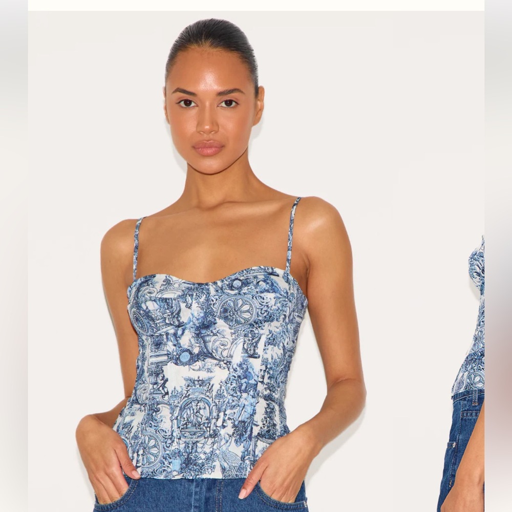 PrettyLittleThing Blue and Cream Patterned Top